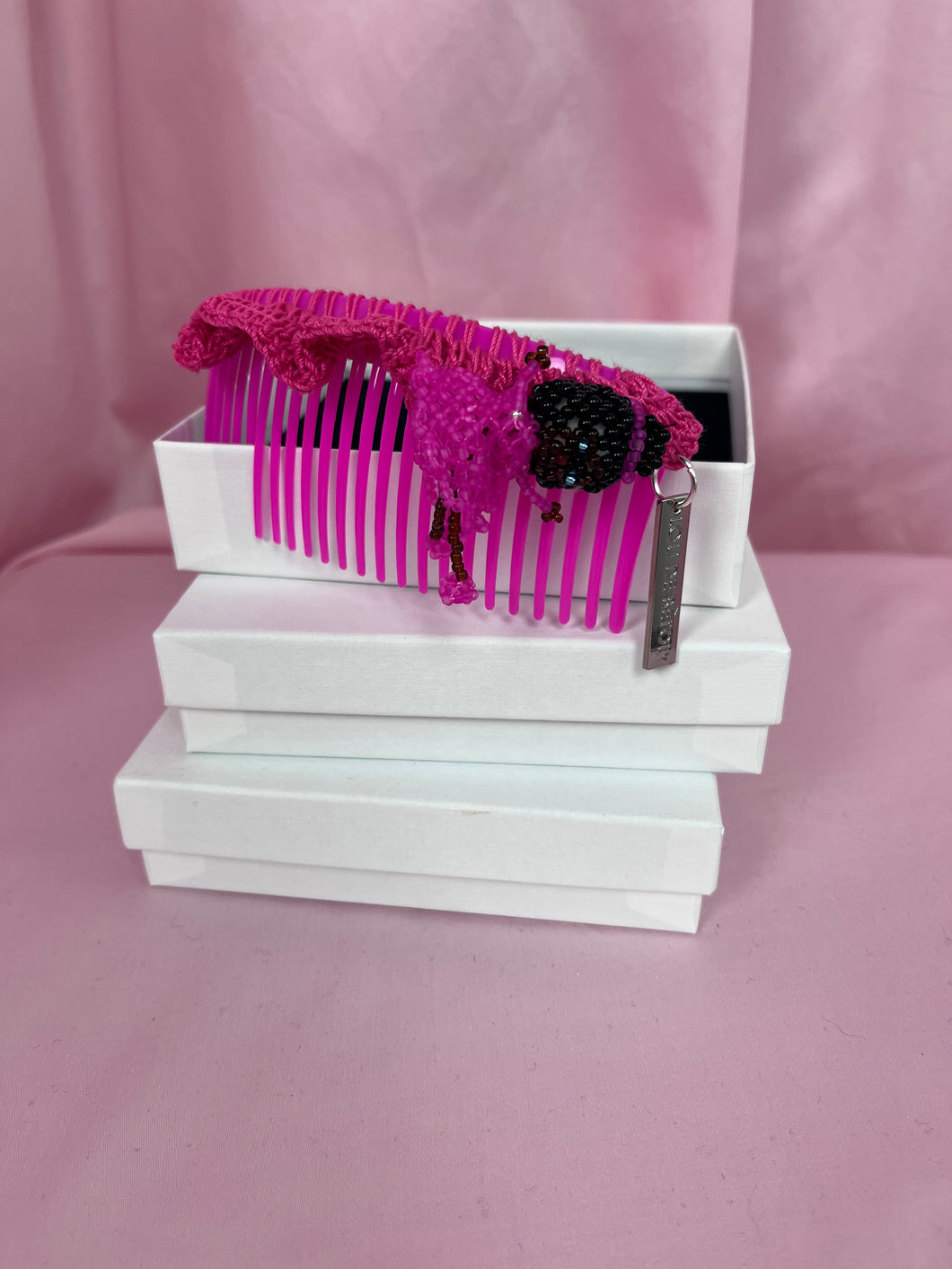 HAIR COMB